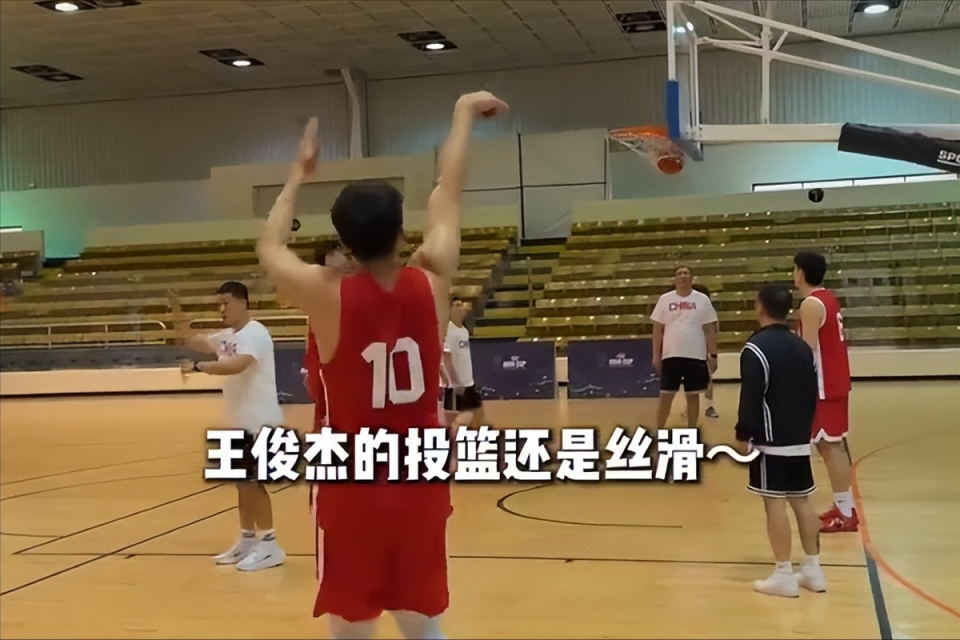 真的恐怖, 所有队伍中, com