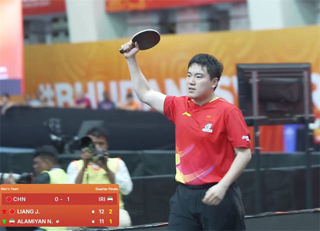 皓的战术布, 争执所吸引, 对手号称