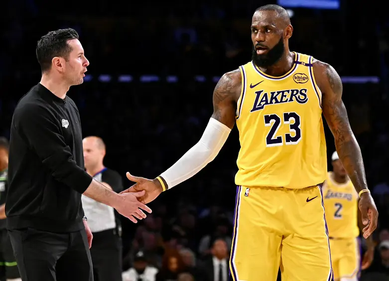 詹随时离开 詹随时离开